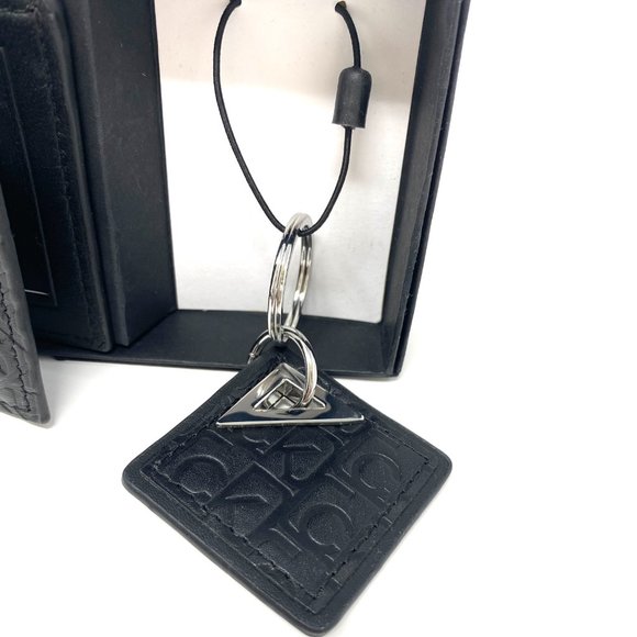 😳SALE😳 Calvin Klein M Wallet Black Bifold Leather Key Fob 4711 0088 010 - Picture 4 of 7